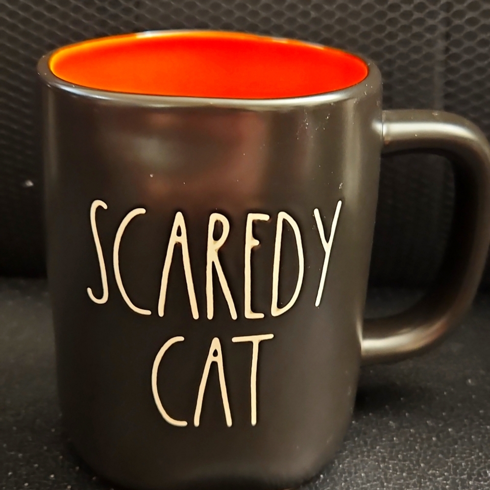 Rae Dunn Scaredy Cat Mug - New but with no tags